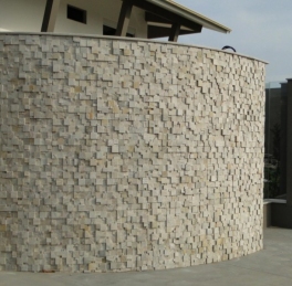Pedra Caxambú Branca